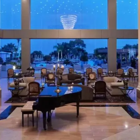 Grecian Park 5*