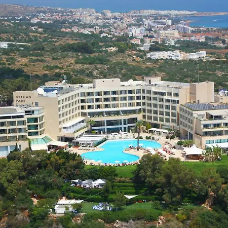 Grecian Park 5*
