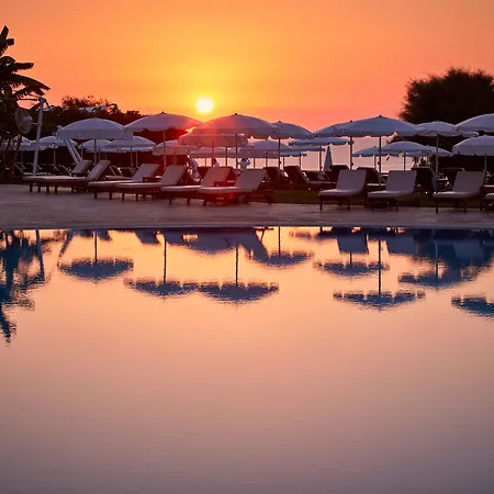 Grecian Park Rezort 5*